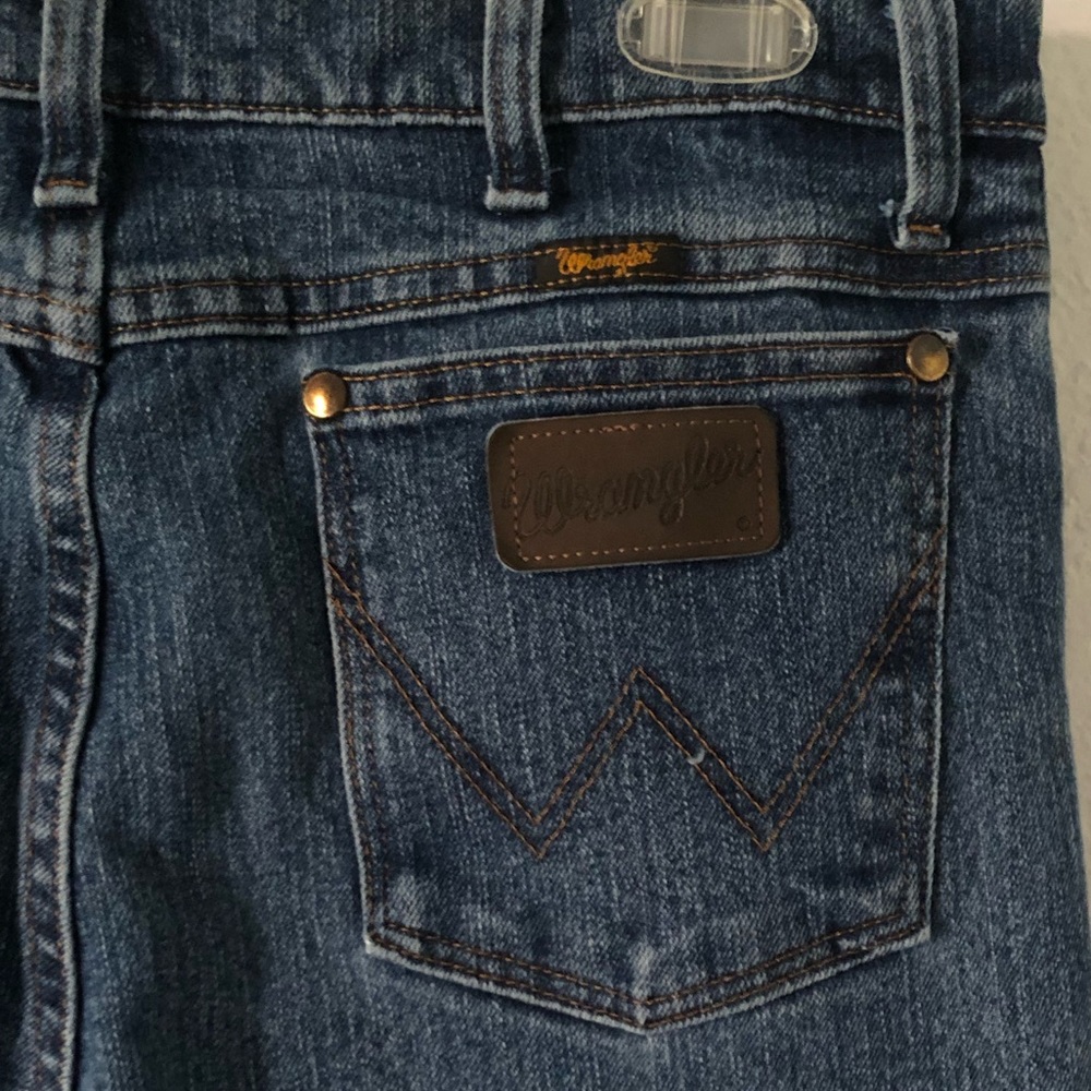 Straight Boot Leg Wranglers